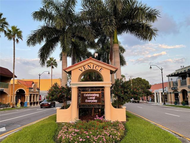 4024 LANDOR COURT, Venice, FL 34293