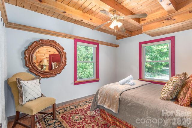 40 Shook Cove Road, Leicester, NC 28748