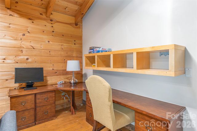 40 Shook Cove Road, Leicester, NC 28748