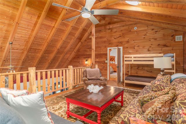 40 Shook Cove Road, Leicester, NC 28748