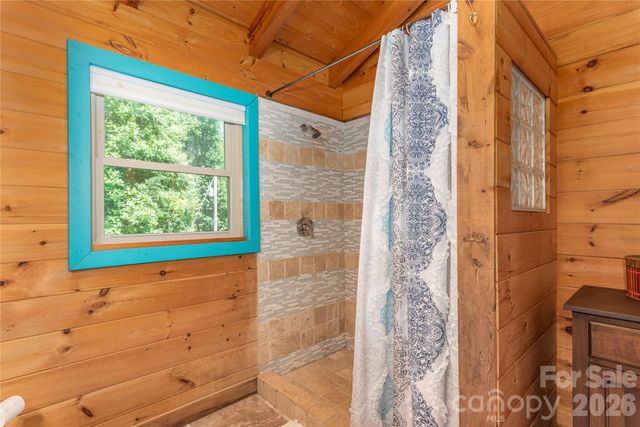 40 Shook Cove Road, Leicester, NC 28748