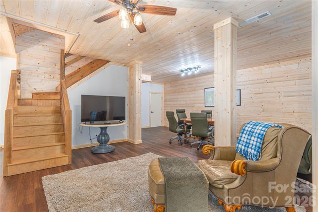 40 Shook Cove Road, Leicester, NC 28748