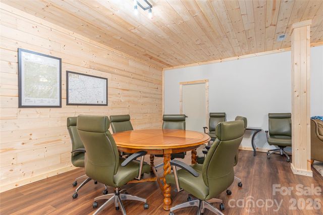 40 Shook Cove Road, Leicester, NC 28748