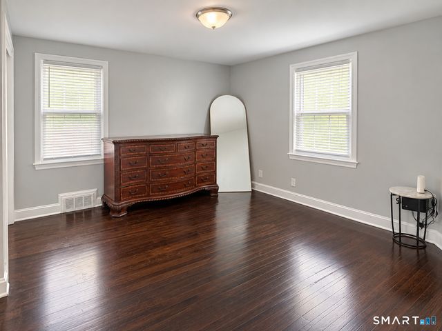 150 Thomaston Street, Hartford, CT 06112
