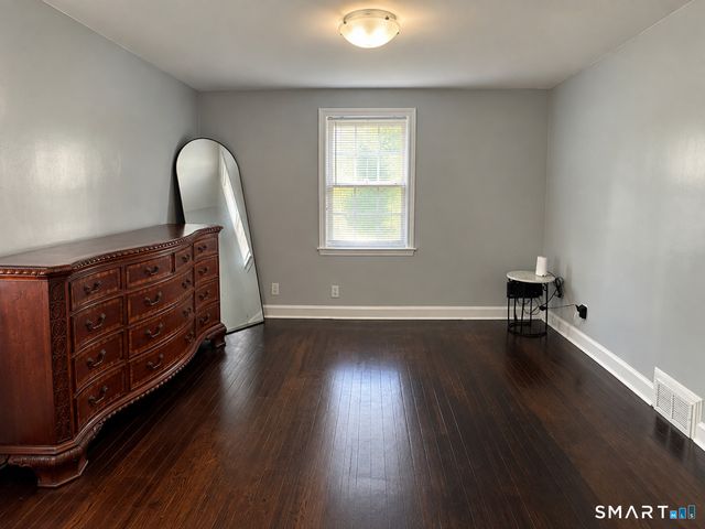150 Thomaston Street, Hartford, CT 06112