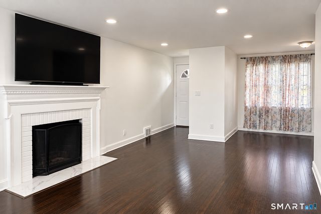 150 Thomaston Street, Hartford, CT 06112