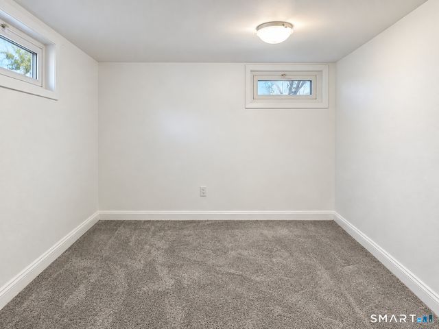 150 Thomaston Street, Hartford, CT 06112