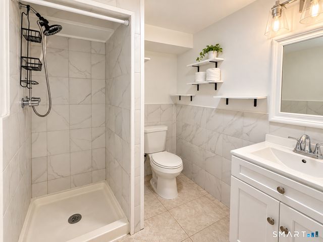 150 Thomaston Street, Hartford, CT 06112