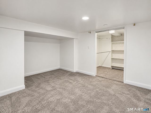 150 Thomaston Street, Hartford, CT 06112