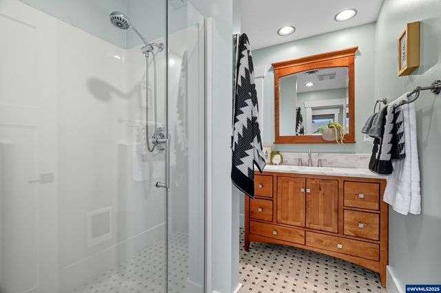 2557 Bandon Ct NW, Salem, OR 97304