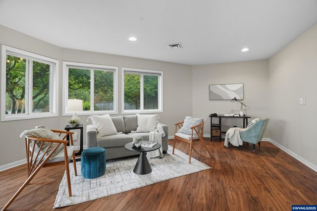 2557 Bandon Ct NW, Salem, OR 97304