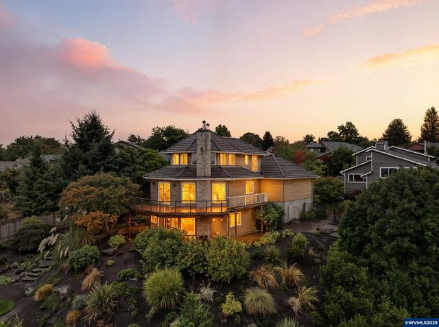 2557 Bandon Ct NW, Salem, OR 97304