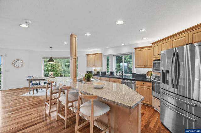 2557 Bandon Ct NW, Salem, OR 97304