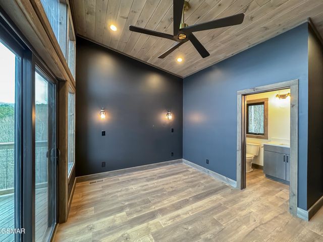 3201 Grouse Ridge Lane, Sevierville, TN 37862