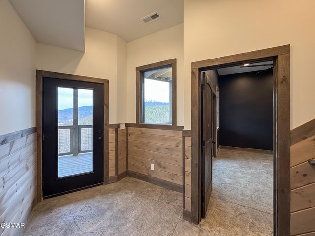 3201 Grouse Ridge Lane, Sevierville, TN 37862