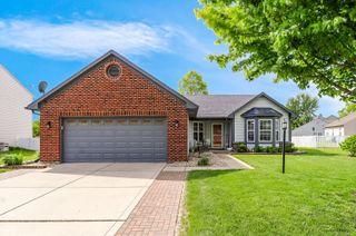 218 Lakemoore Street, Brownsburg, IN 46112