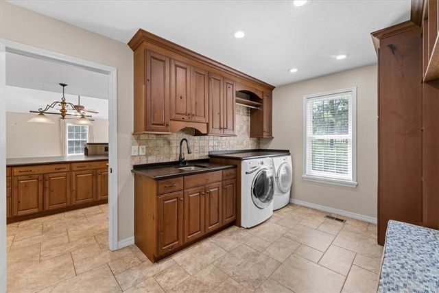 13176 Kimberlyn Hills Lane, Rogers, AR 72756