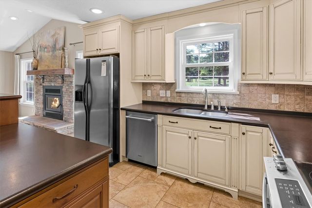 13176 Kimberlyn Hills Lane, Rogers, AR 72756