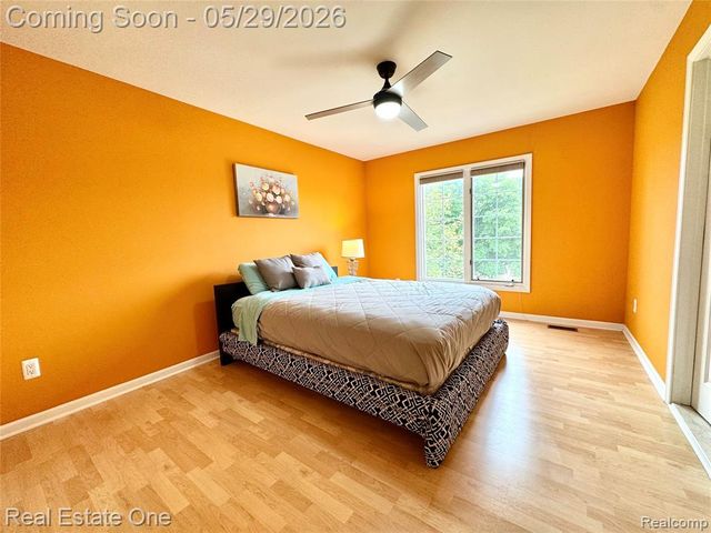 1215 Letica Drive, Rochester, MI 48307