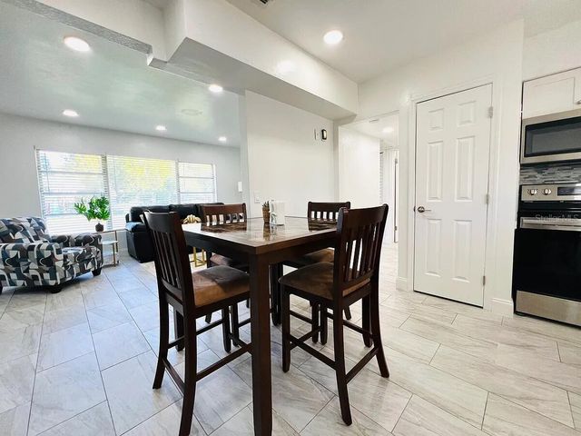 1169 DREW STREET, Clearwater, FL 33755