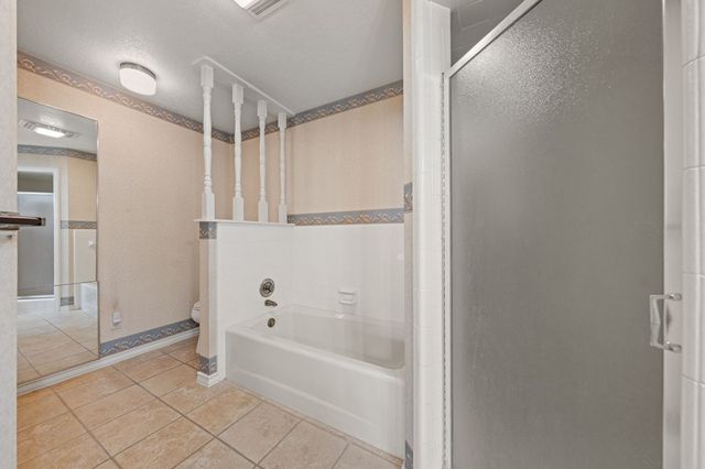 115 Windwood Rd, Kerrville, TX 78028