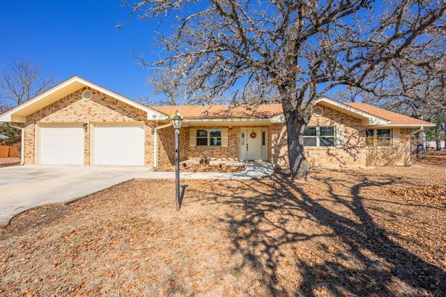 115 Windwood Rd, Kerrville, TX 78028