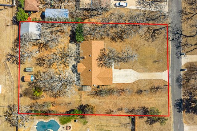 115 Windwood Rd, Kerrville, TX 78028