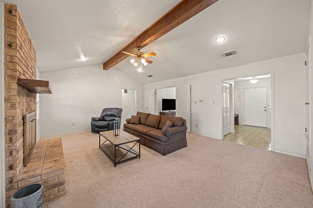 115 Windwood Rd, Kerrville, TX 78028