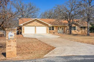 115 Windwood Rd, Kerrville, TX 78028