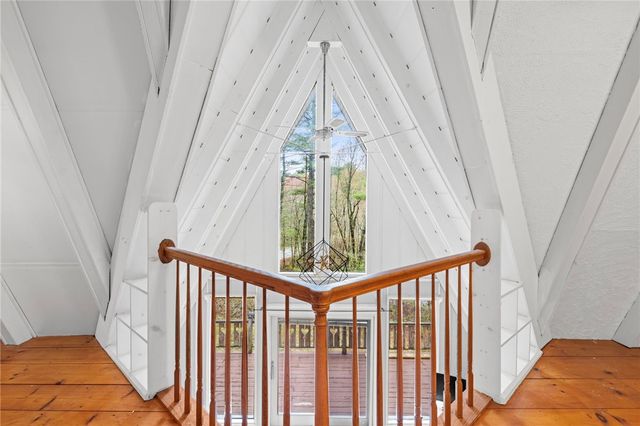 535 Log Road, Smithfield, RI 02917
