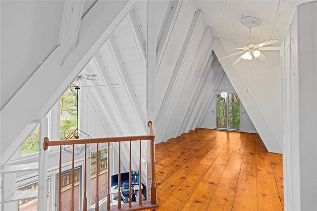 535 Log Road, Smithfield, RI 02917