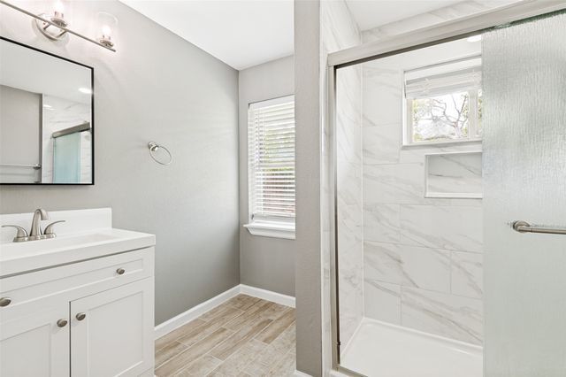 737 Cranbrook Lane, Grand Prairie, TX 75052