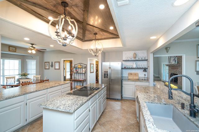 27301 Autumn Glen, Boerne, TX 78006