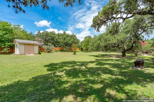 27301 Autumn Glen, Boerne, TX 78006