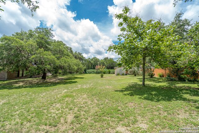 27301 Autumn Glen, Boerne, TX 78006
