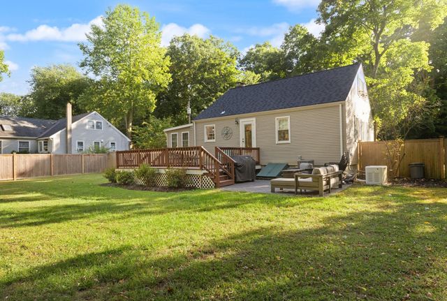 17 Cogswell Ave, Beverly, MA 01915