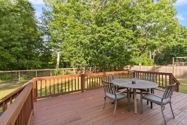 17 Cogswell Ave, Beverly, MA 01915