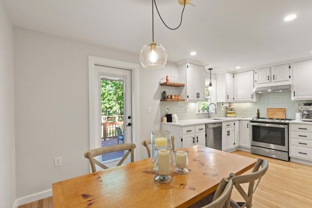 17 Cogswell Ave, Beverly, MA 01915