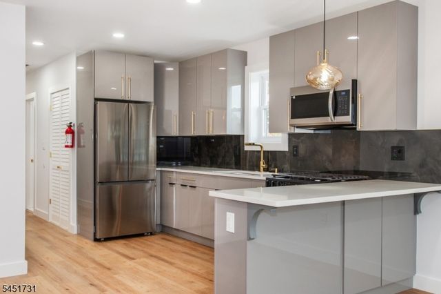 200 19th Ave, Irvington Twp., NJ 07111