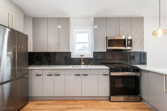 200 19th Ave, Irvington Twp., NJ 07111