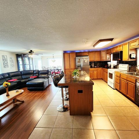 59 Camino Del Rio, Port St. Lucie, FL 34952