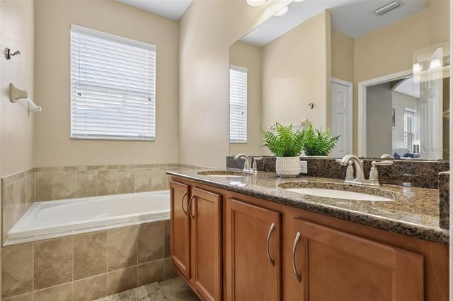 2217 LONG DERBY WAY, Casselberry, FL 32707