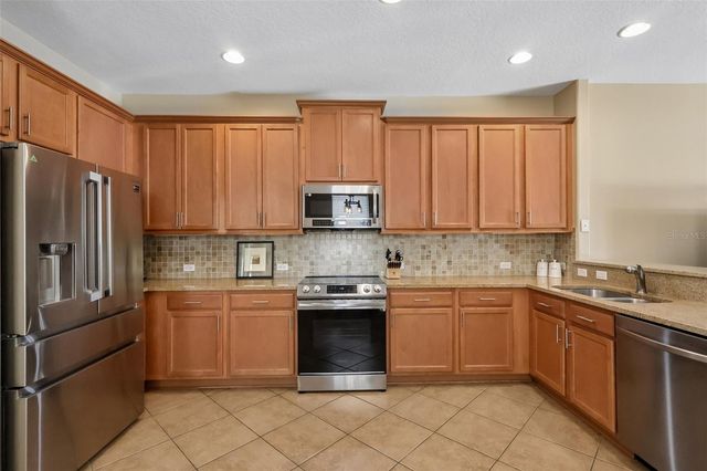2217 LONG DERBY WAY, Casselberry, FL 32707