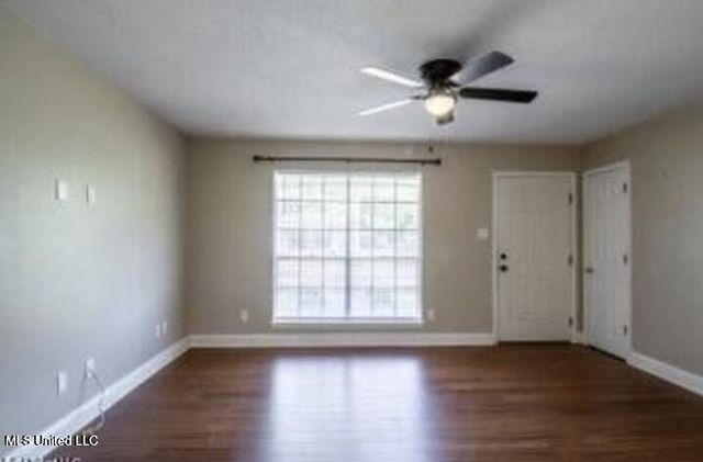 311 Sheppard Drive, Ocean Springs, MS 39564