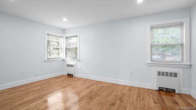 4081 Grace Avenue, Bronx, NY 10466