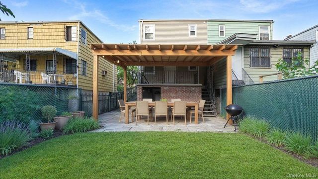4081 Grace Avenue, Bronx, NY 10466