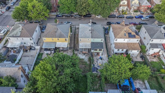 4081 Grace Avenue, Bronx, NY 10466