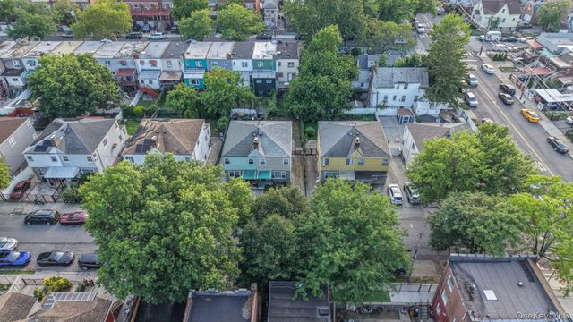 4081 Grace Avenue, Bronx, NY 10466