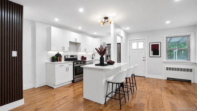 4081 Grace Avenue, Bronx, NY 10466