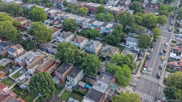 4081 Grace Avenue, Bronx, NY 10466